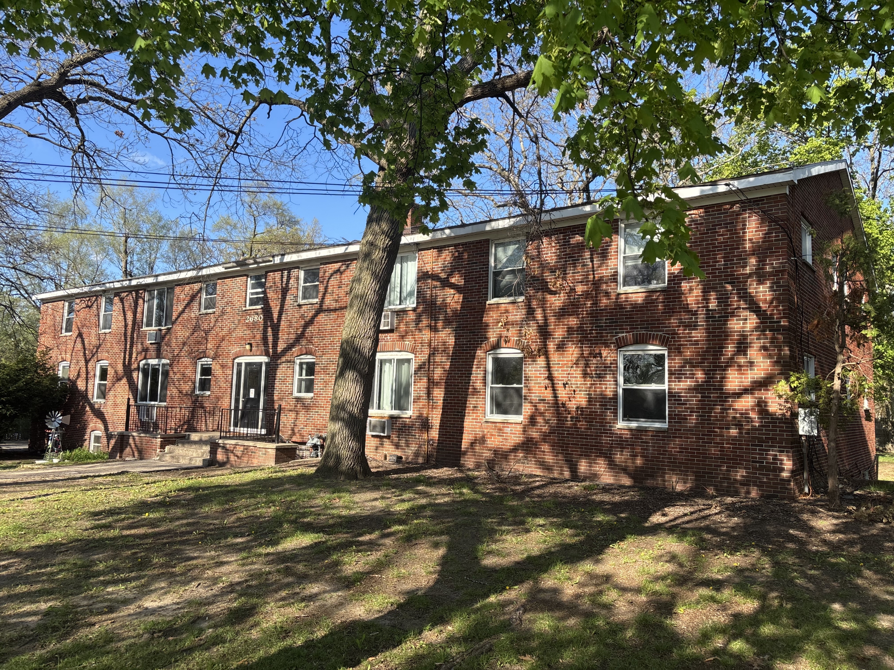 Property main image